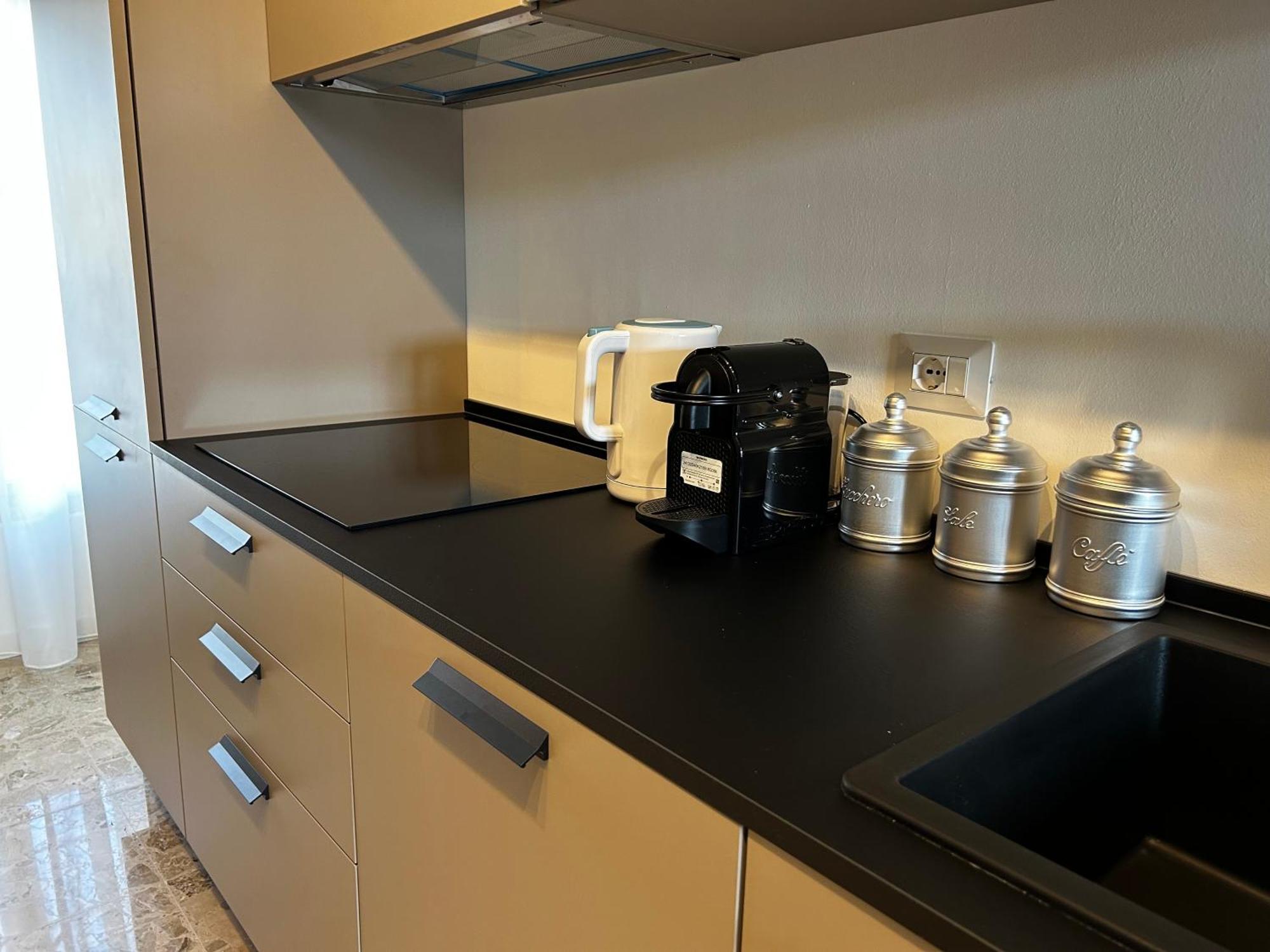 Catullo Lounge And Rooms Near The Airport Caselle  Kültér fotó